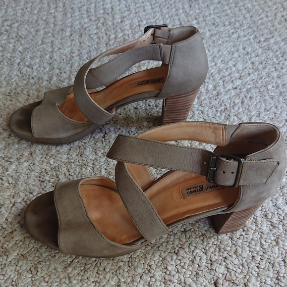 PAUL GREEN Taupe Leather Sandals Strappy Ankle Heels size 9.5 - Picture 7 of 14